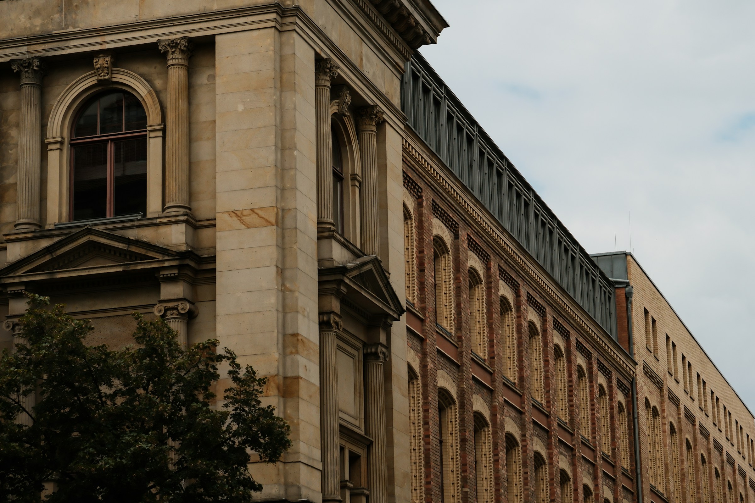 Arquitectura institucional asociada al seguimiento legal